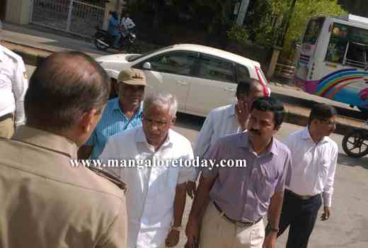 MLA Lobo inspects  prominent junctions 1